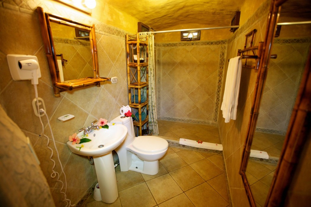 Ylang Ylang Beach Resort 28/78