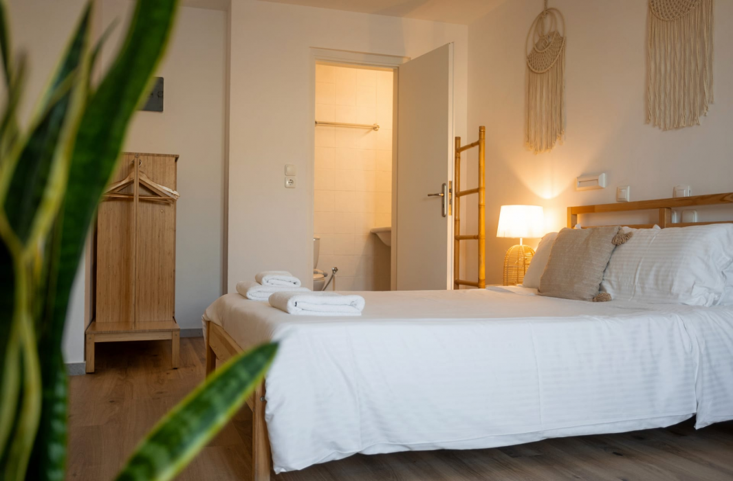Adonis Hotel Studios & Apartments 15/67