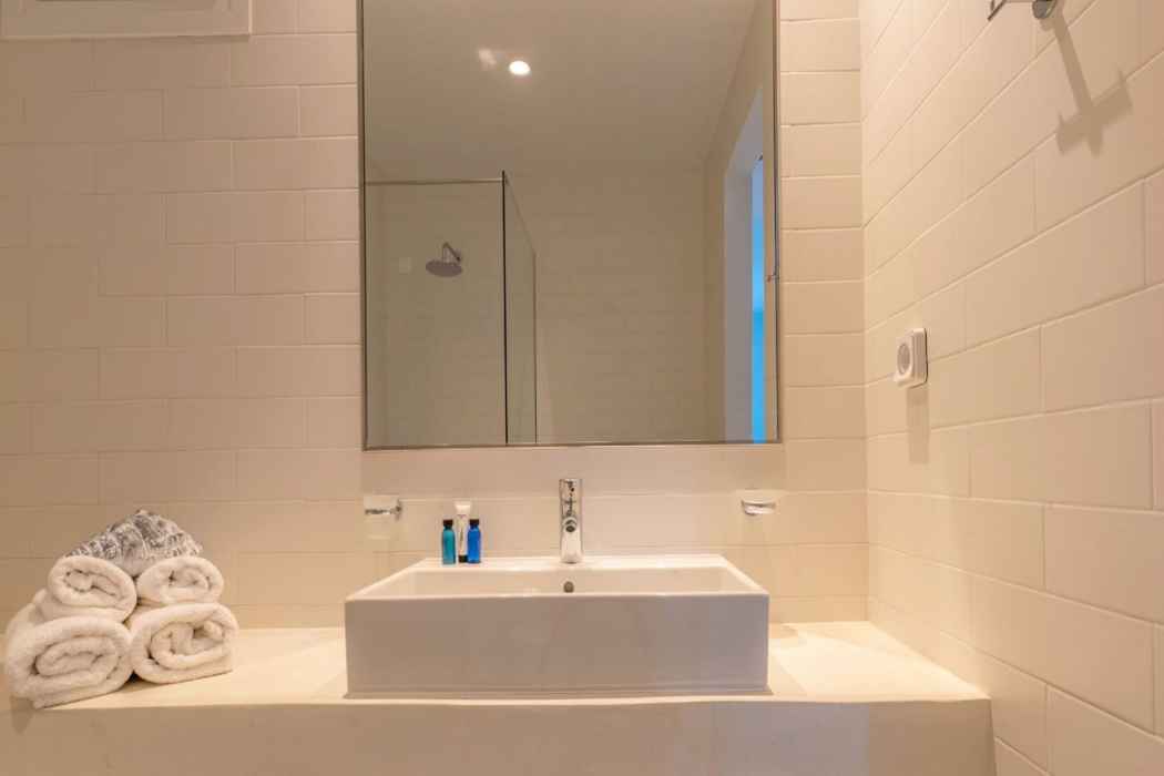 Adonis Hotel Studios & Apartments 23/67