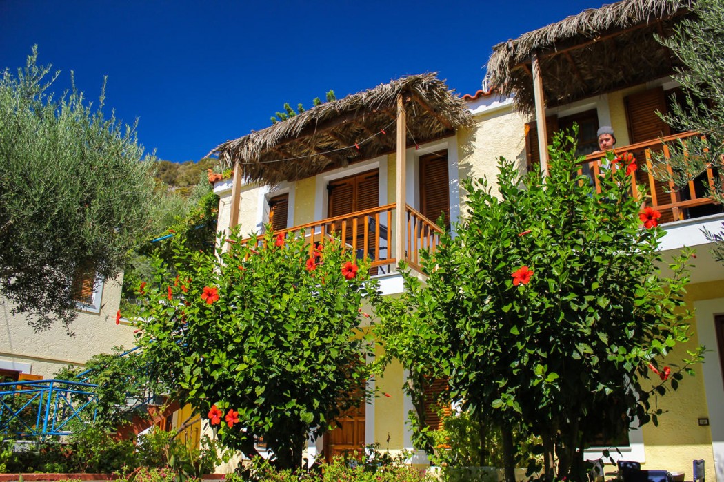 Golden Sand Hotel in SAMOS