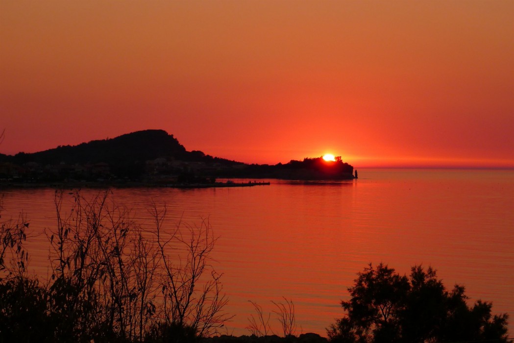 Sidari Beach Hotel 24/81