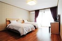 Seogwipo Worldcup Resort 26/82