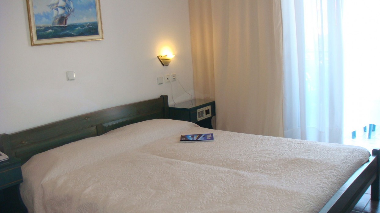 Victor-Eleni Hotel 50/94