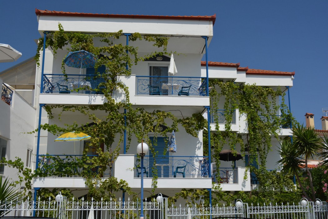 Victor-Eleni Hotel 24/94