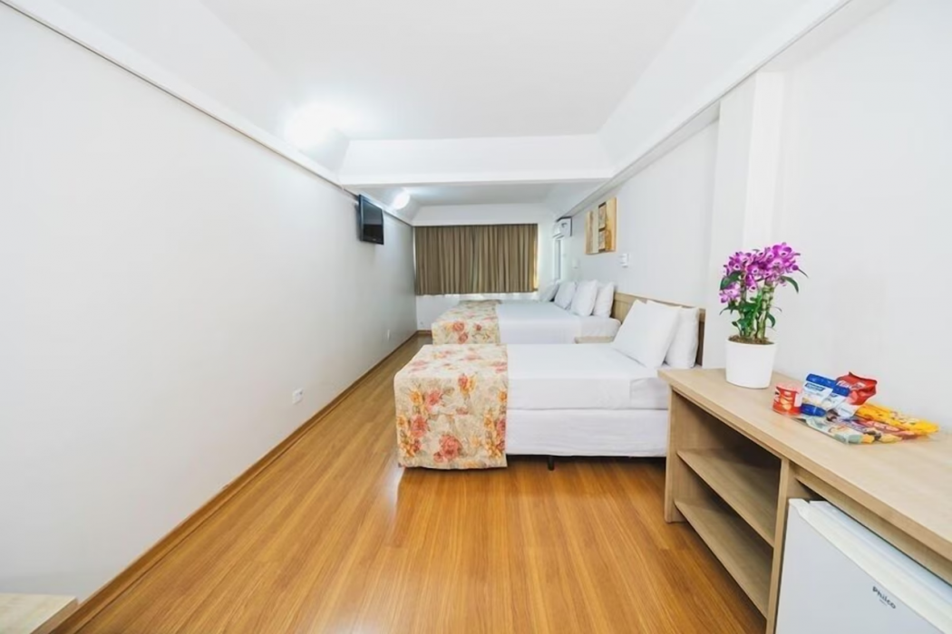 Hotel Golden Park Curitiba by Nacional Inn 20/97