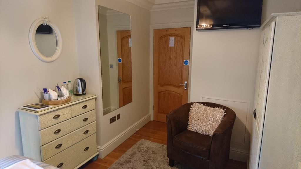 Bradleigh Lodge 26/74