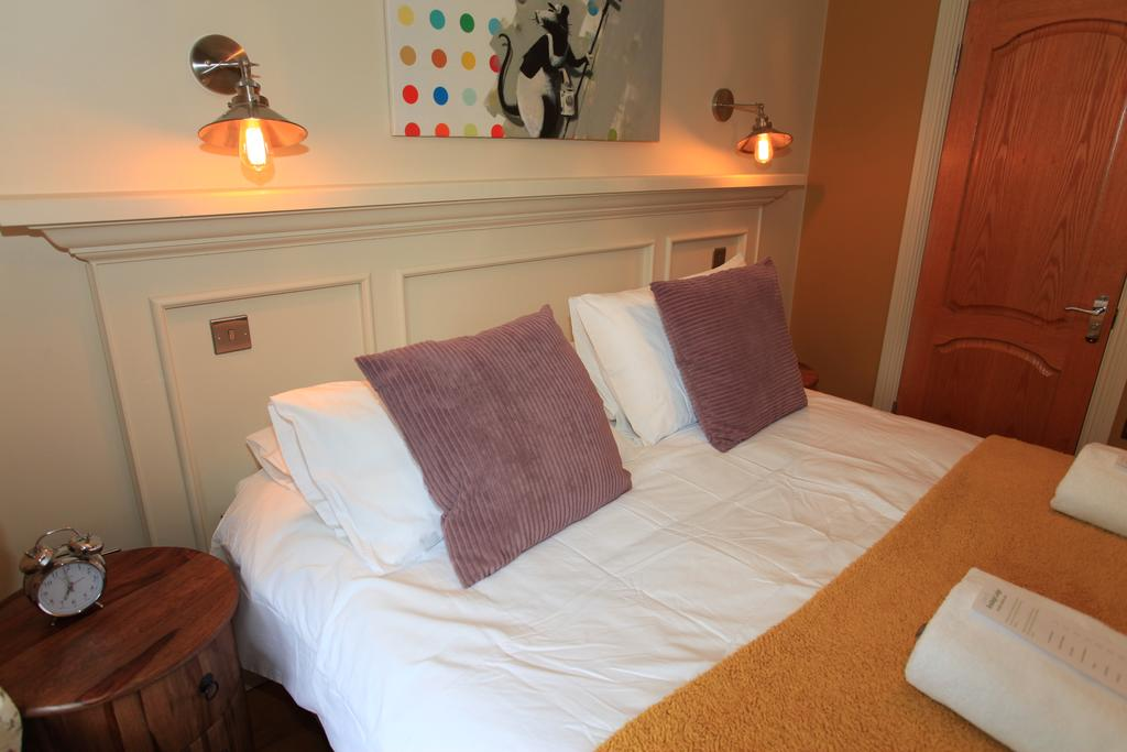 Bradleigh Lodge 28/74