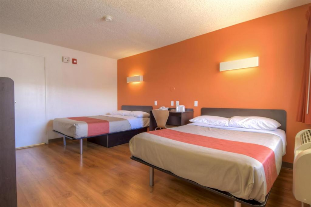 Motel 6 Las Vegas - I- 15 Stadium 11/17