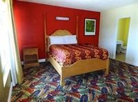Long Beach Motel 23/30