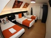 Heathrow Inn 17/56