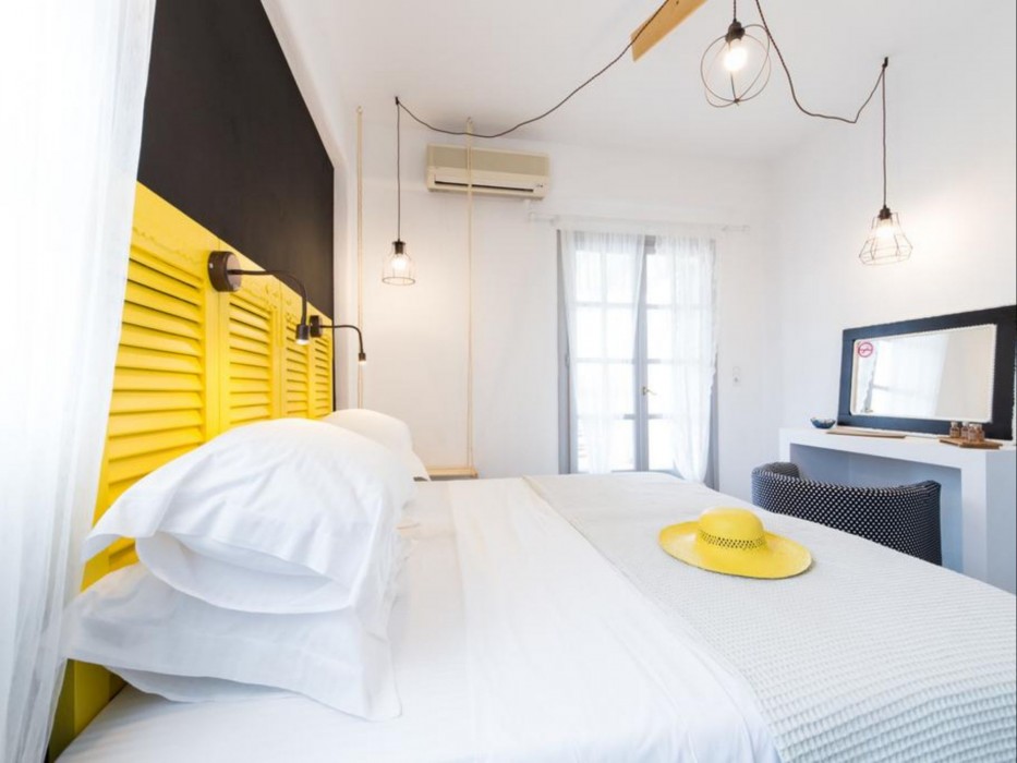 Evi Rooms 52/89