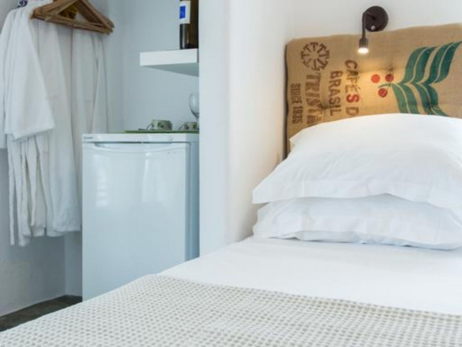 Evi Rooms 38/89