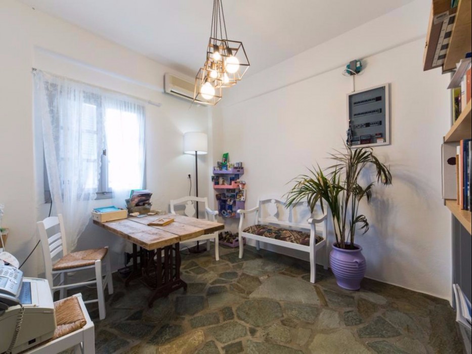 Evi Rooms 62/89