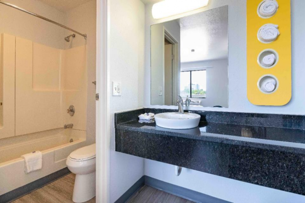 Motel6 Rolling Meadows, IL - Chicago Northwest 23/69