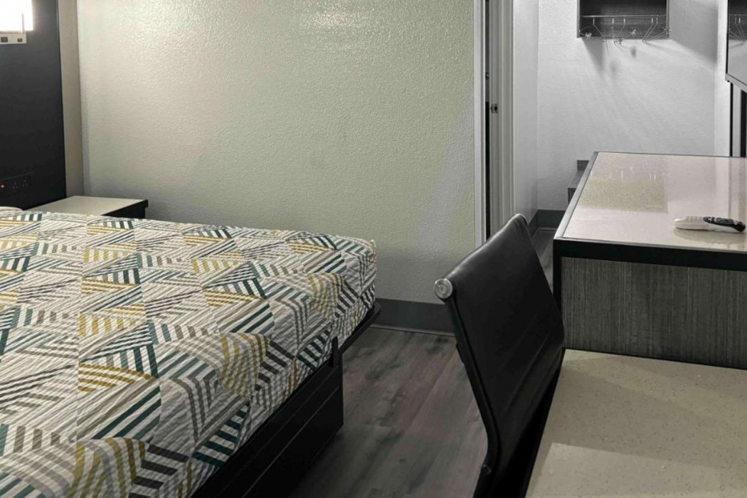 Motel6 Meridian, MS 18/60