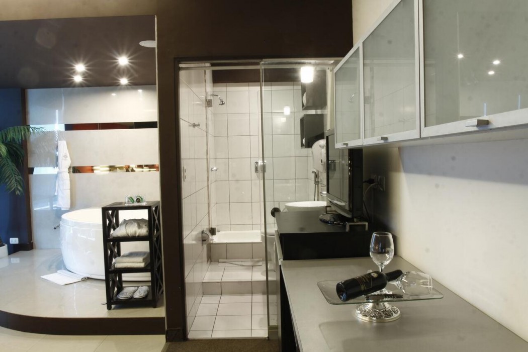 Hotel Ginebra 23/39