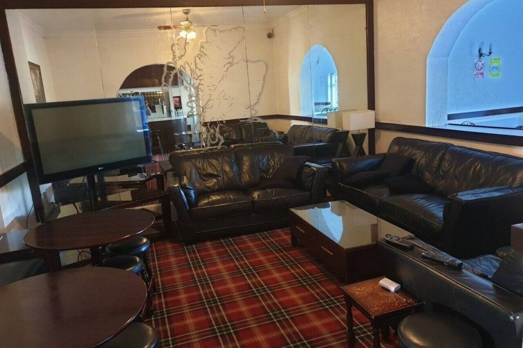 Elmhurst Hotel 11/24