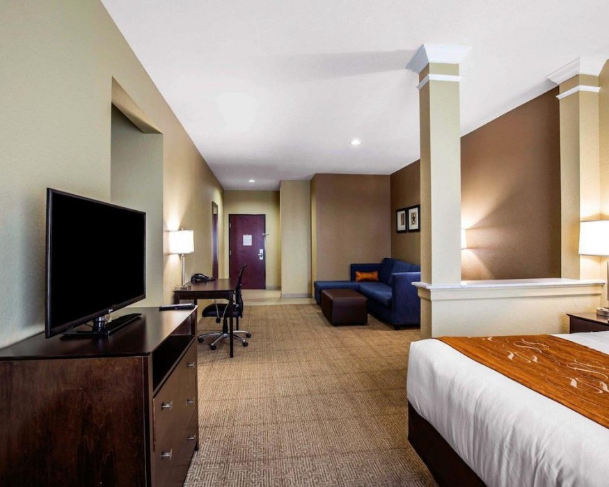 Comfort Suites Northwest - Cy - Fair 15/60