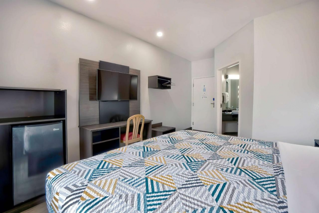 Motel6 Benbrook, TX - Fort Worth 11/38