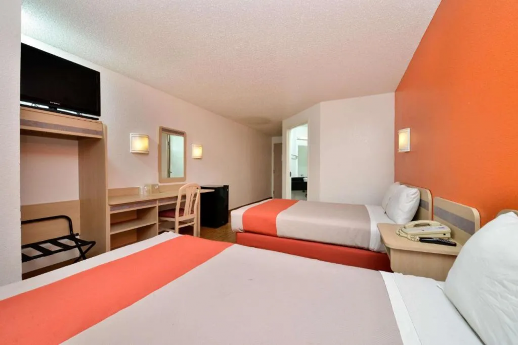 Motel6 McKinney, TX - North 11/34