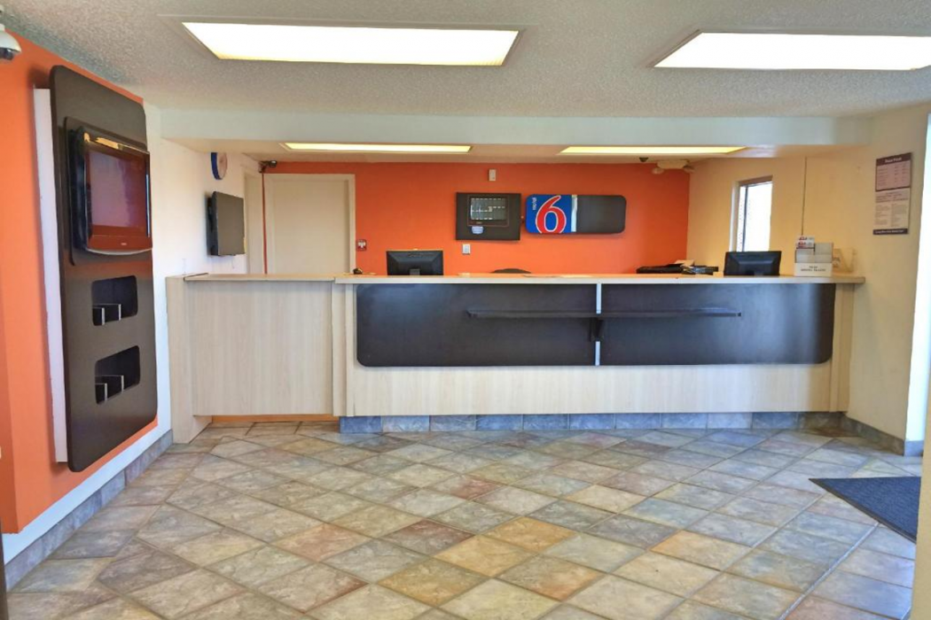Lobby at Motel6 Jackson, MS, JACKSON - MS