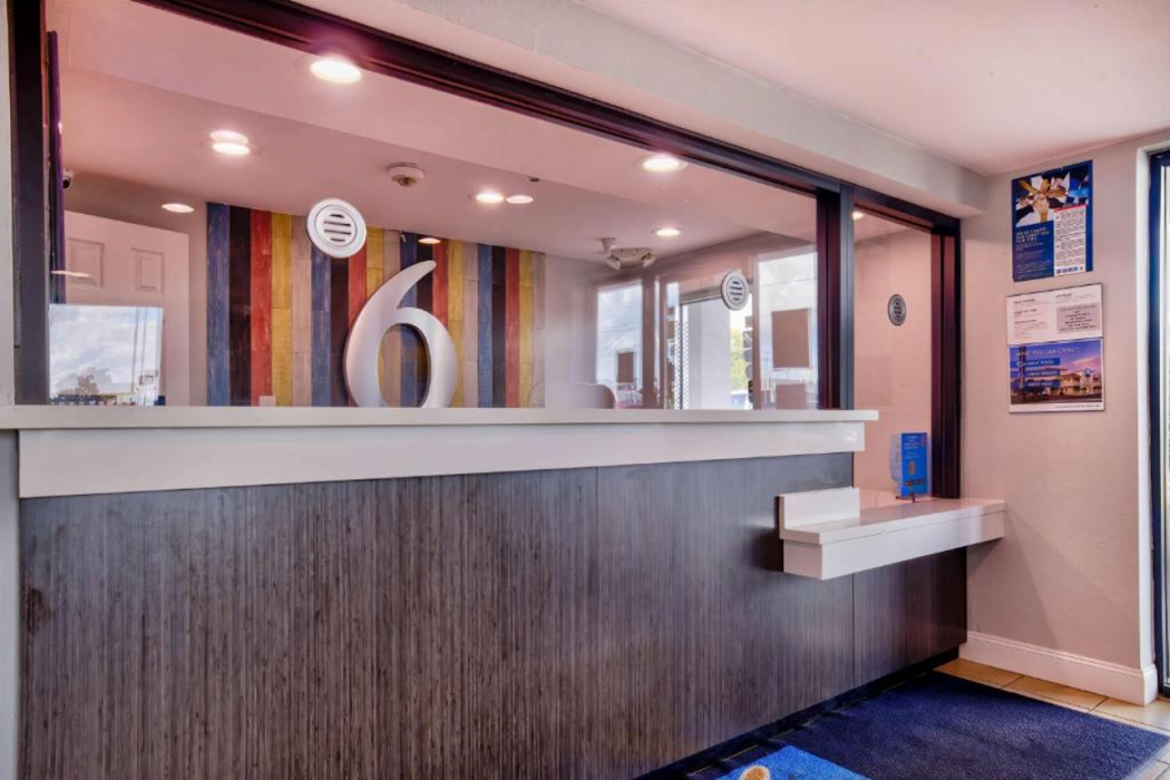 Motel6 Jackson, MS 6/61