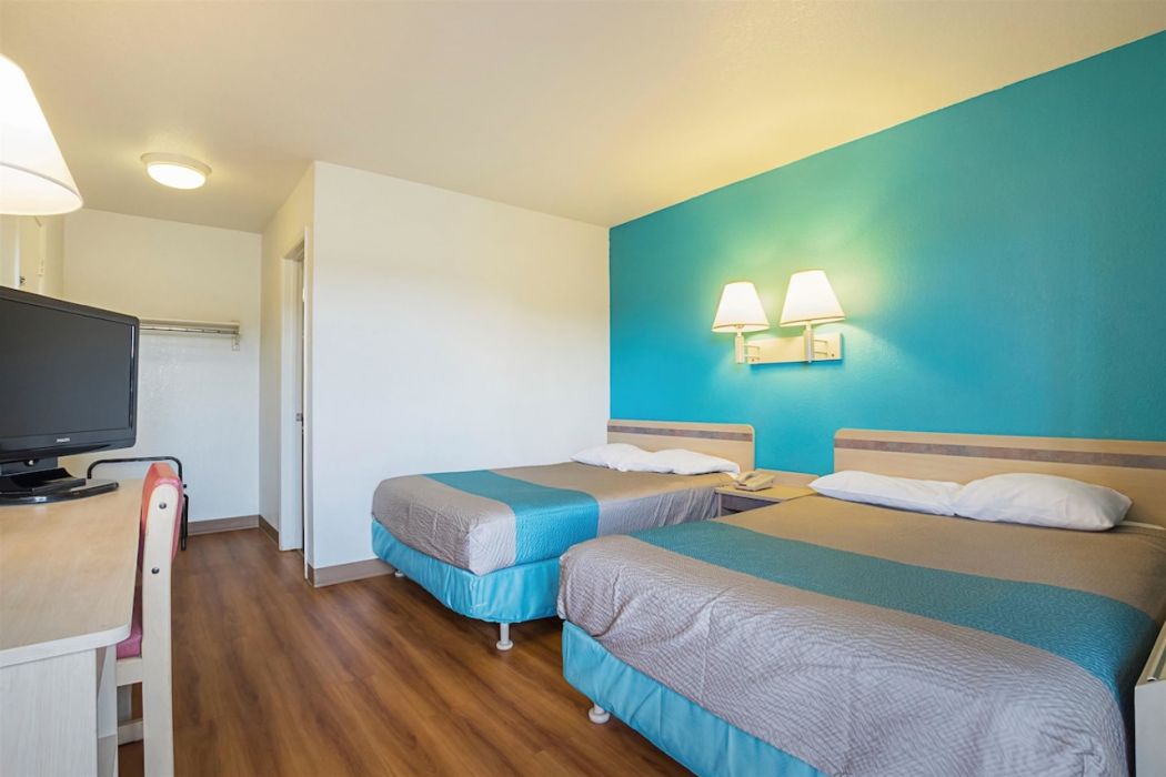 Motel6 Rochester, MN 14/57