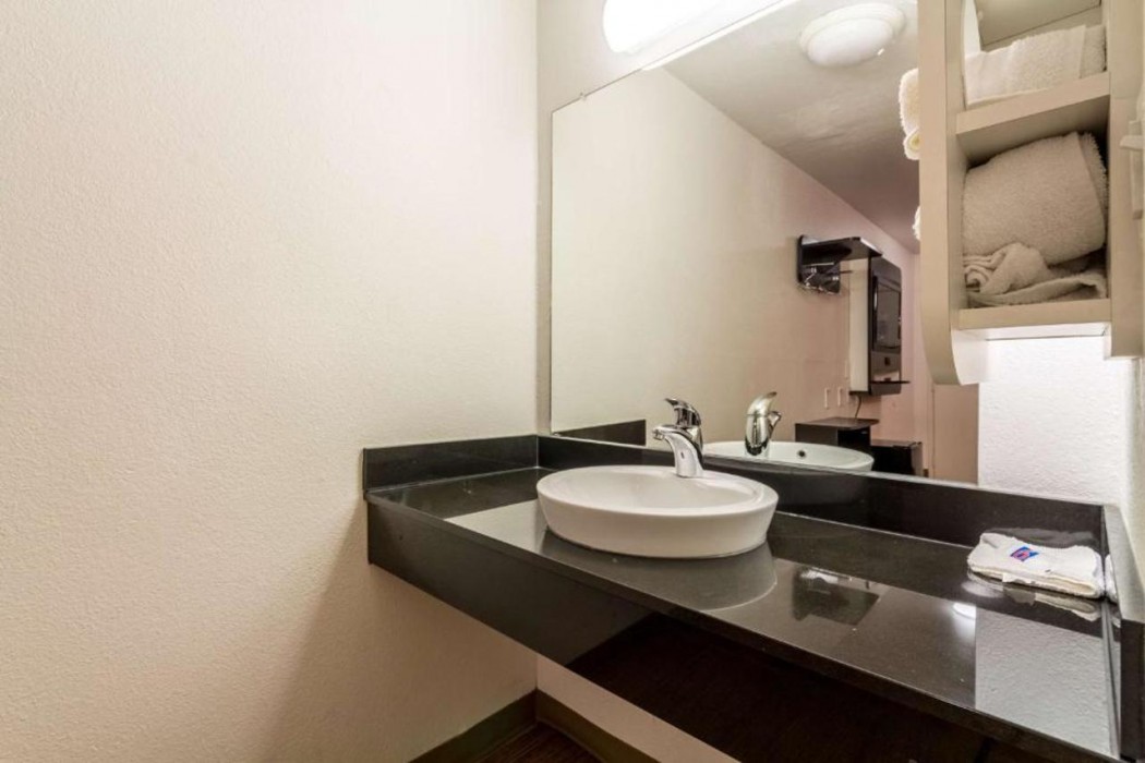 Motel6 Garland, TX - Dallas 13/44