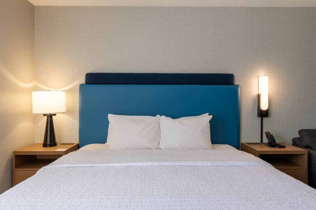 Hampton Inn Portsmouth Central 9/45