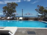 Hotel Thirasia 57/98