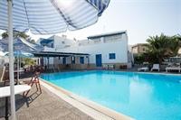 Hotel Thirasia 62/98