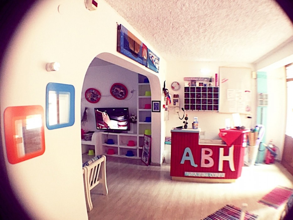 Avra Budget Beach Hotel 35/66