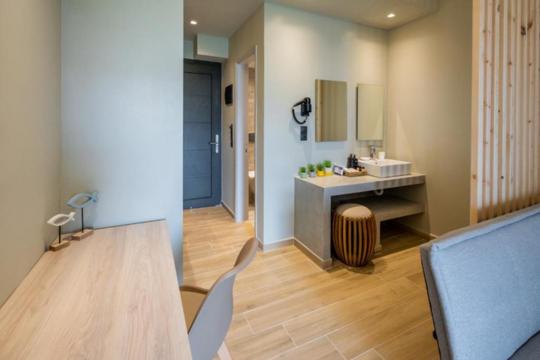Nicolas Grand Suites 38/63