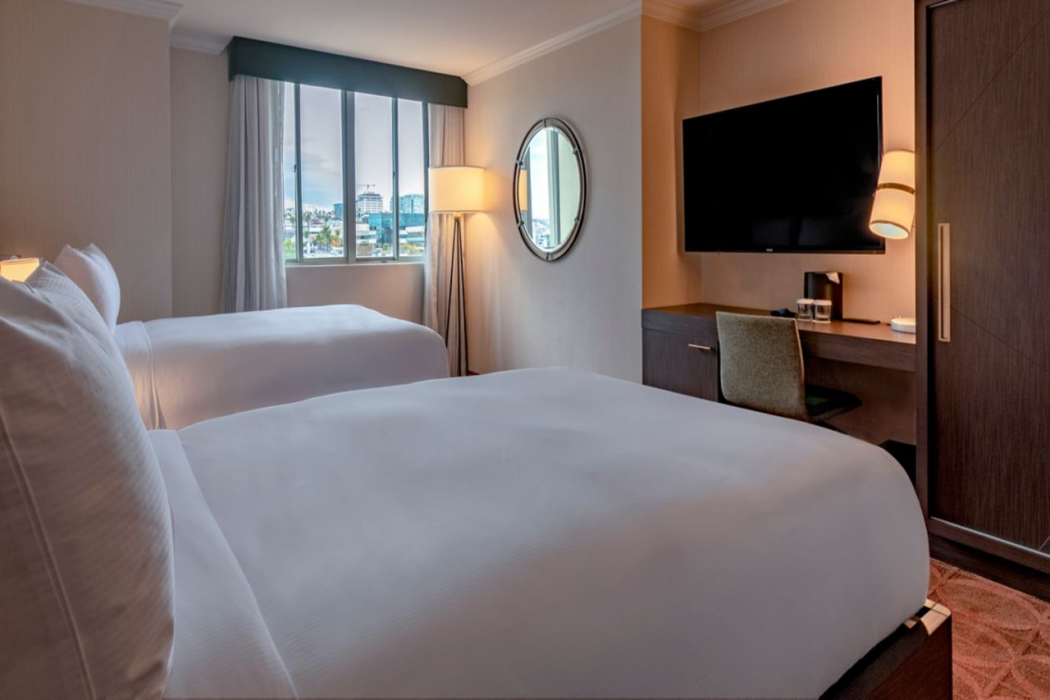 Courtyard by Marriott San Diego Downtown Little Italy 24/64