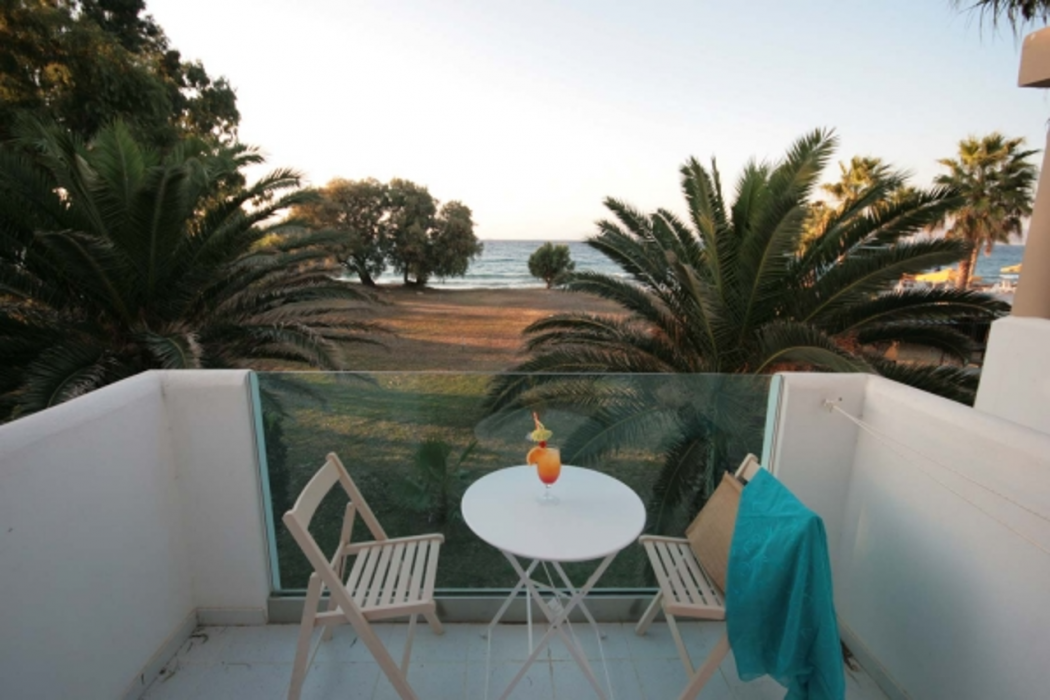 Irina Beach Hotel 18/68