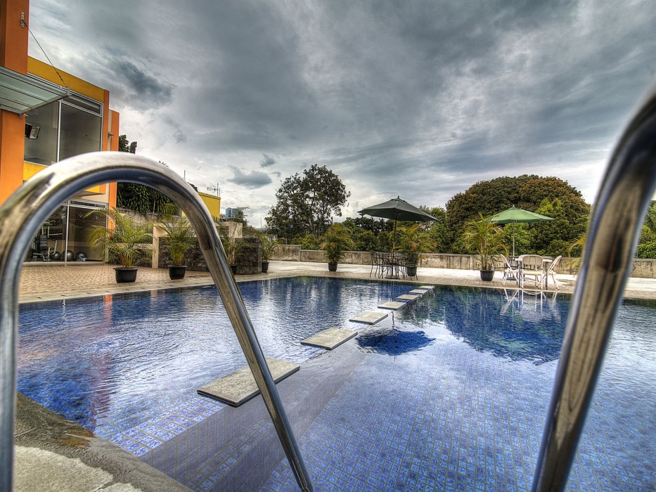Collection O 295 Grha Ciumbuleuit Guest House 16/49