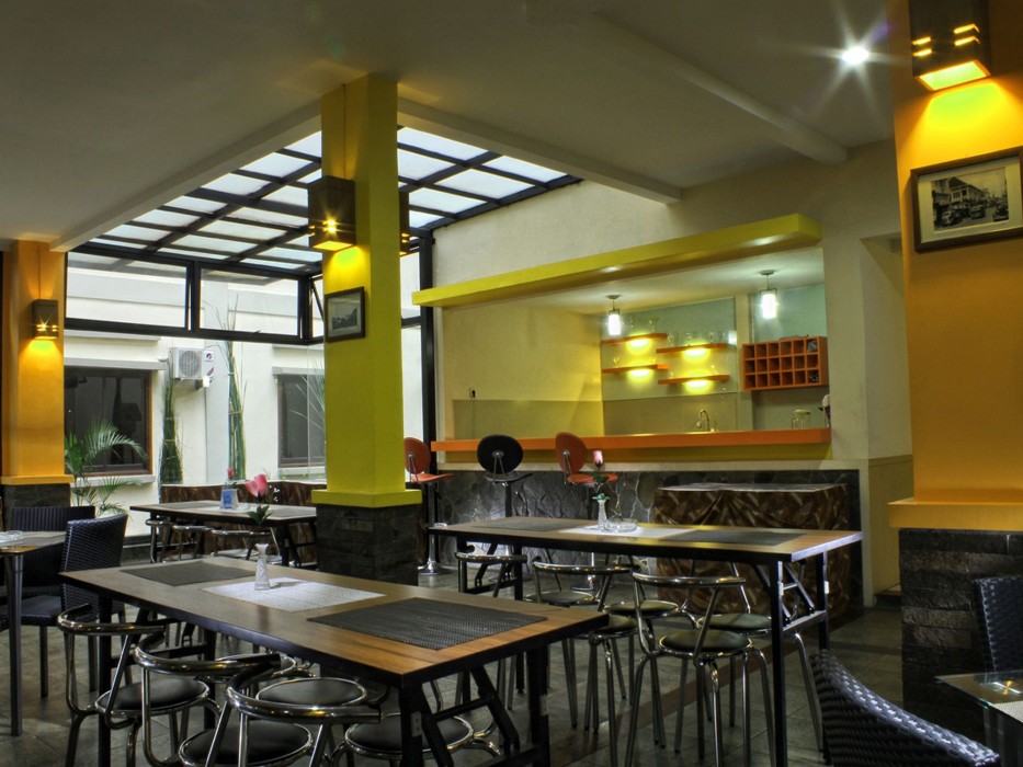Collection O 295 Grha Ciumbuleuit Guest House 30/49