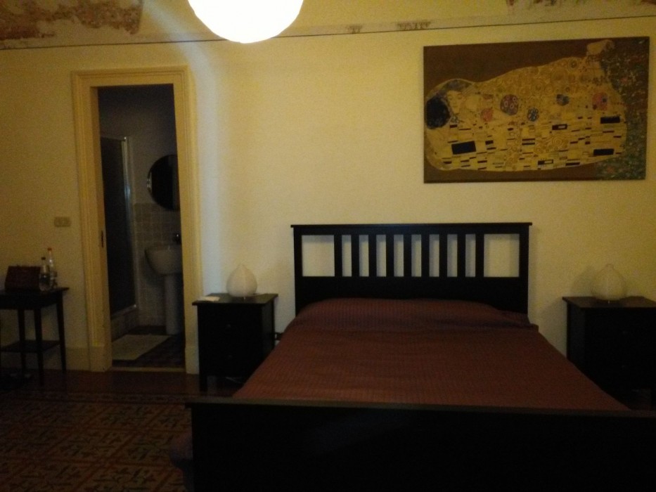 Ivana B&amp;B 53/76