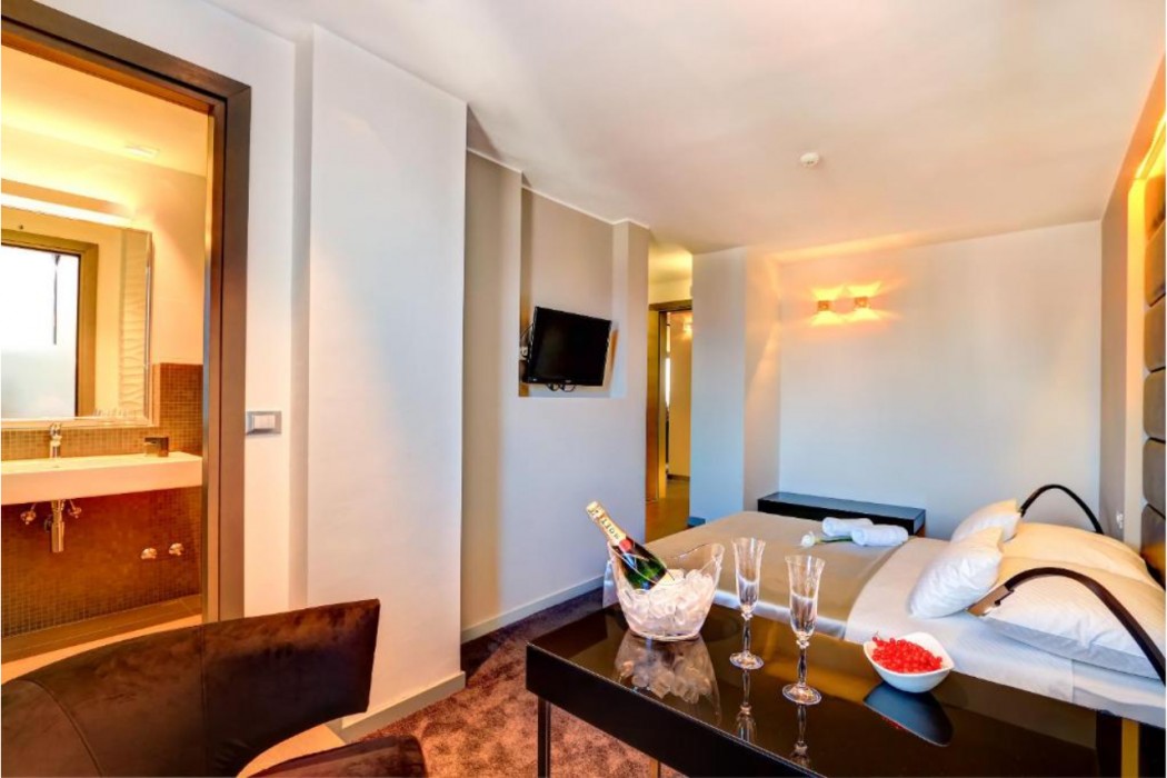 The View Luxury Rooms 36/71