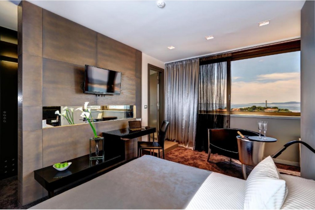 The View Luxury Rooms 22/71