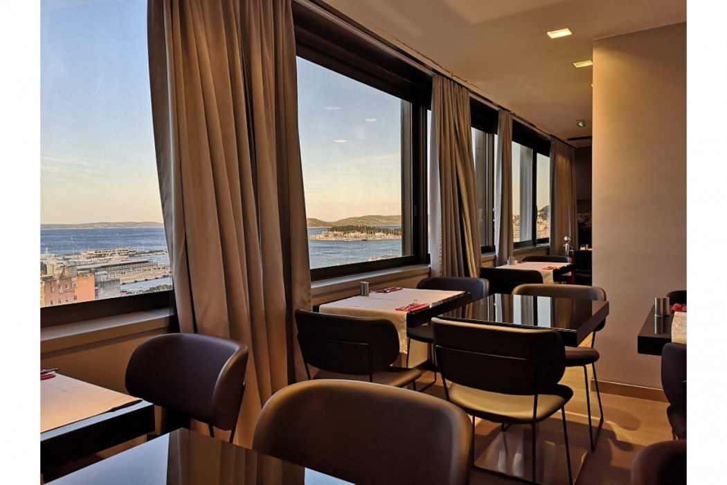 The View Luxury Rooms 47/71