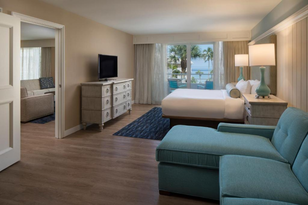 Edgewater Beach Hotel 12/64