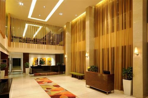 Crowne Plaza Dhaka (Ex Doreen Hotel and Resorts) 7/57
