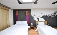 Ritz Motel & Pension 37/71