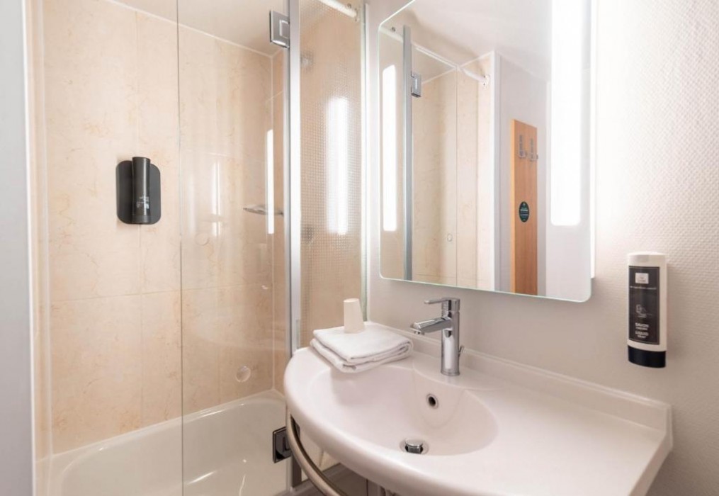 B&B Hotel Limoges 2 18/41