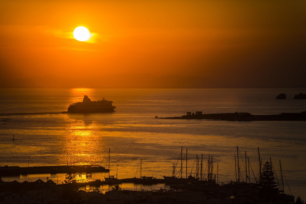 Sunset View Hotel &amp; Apartments 45/100