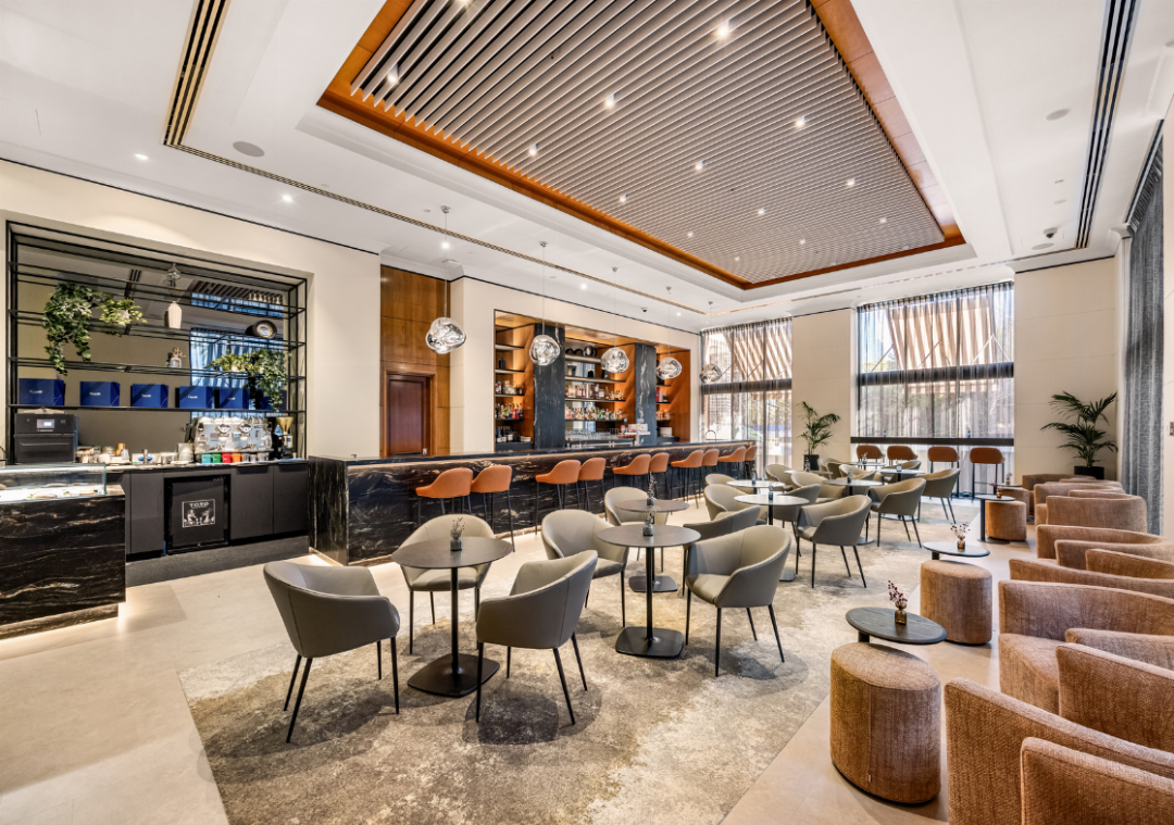 Duxton Hotel 27/74