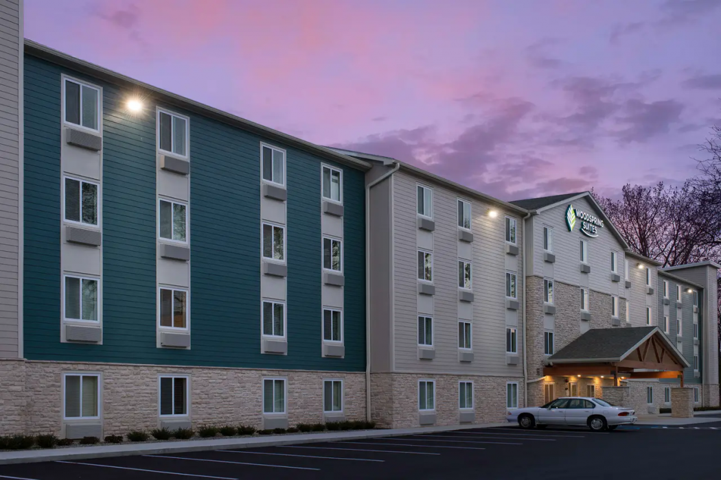 WoodSpring Suites Minot 3/28