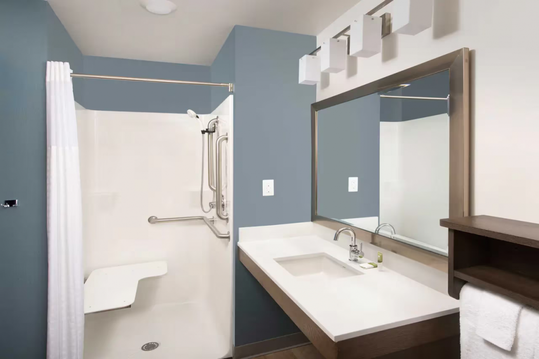 WoodSpring Suites Minot 12/28