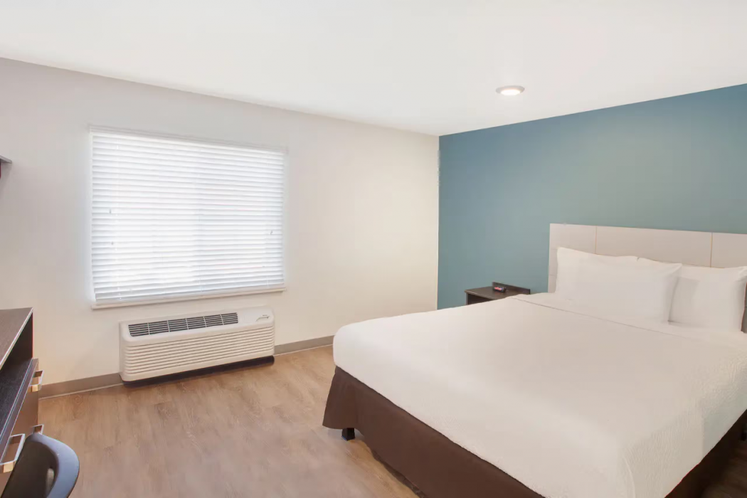 WoodSpring Suites Minot 9/28